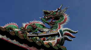 属龙男的和属龙女的婚姻怎么样相配吗 男龙跟女龙属相合不合？