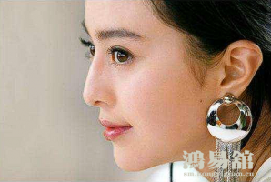 b型血女人的性格特点 B型血女生性格解析