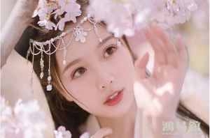 b型血女人的性格特点 B型血女生性格解析