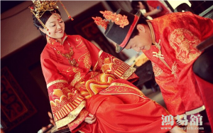 八字看配偶出现时间 八字测另一半 